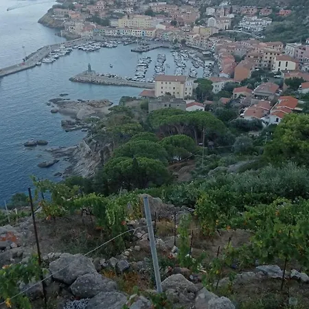 Isola Del Giglio Casa Nico E Casa Camilla Monticello Giglio Porto Apartment